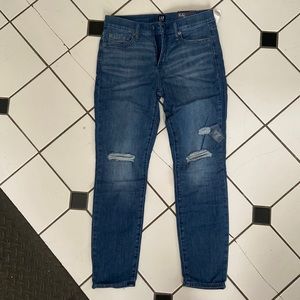 Skinny distressed Gap jeans